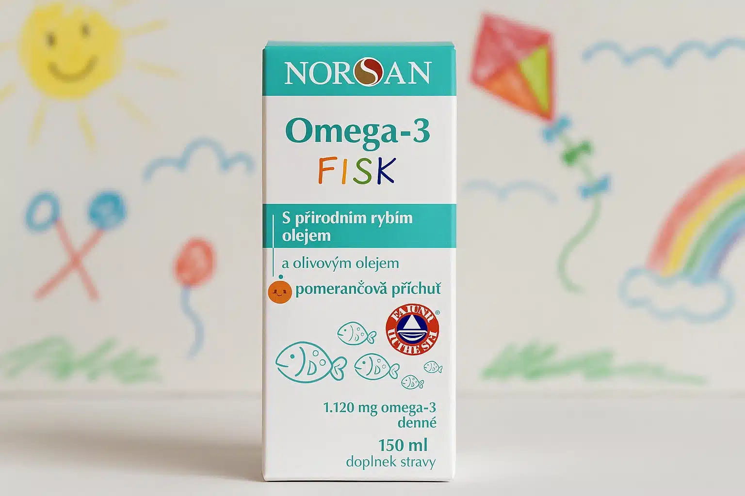 norsan-omega-3-fisk-pro-deti-horizontalni NORSAN Omega-3 FISK s pomerančovou příchutí pro děti na dětském pozadí s kreslenými motivy.